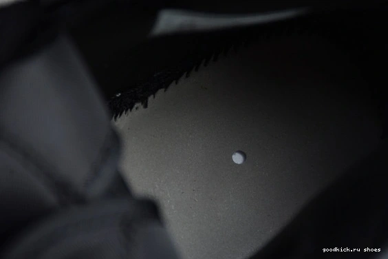 Mid  1 SE Fearless CU2804-100 CU2804-100 Edison Jordan CLOT Chen 0419